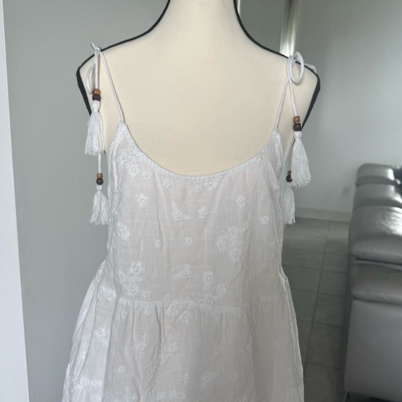 C&C California White Mini Dress - Picture 3 of 9